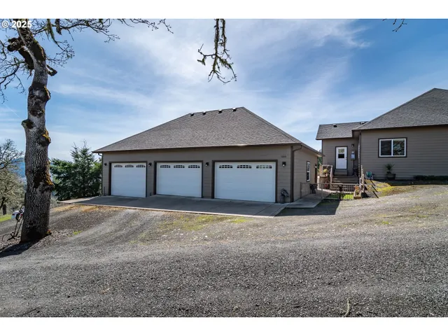 $1,498,000 | 1000 Windy Mountain Lane, Oakland, OR 97462