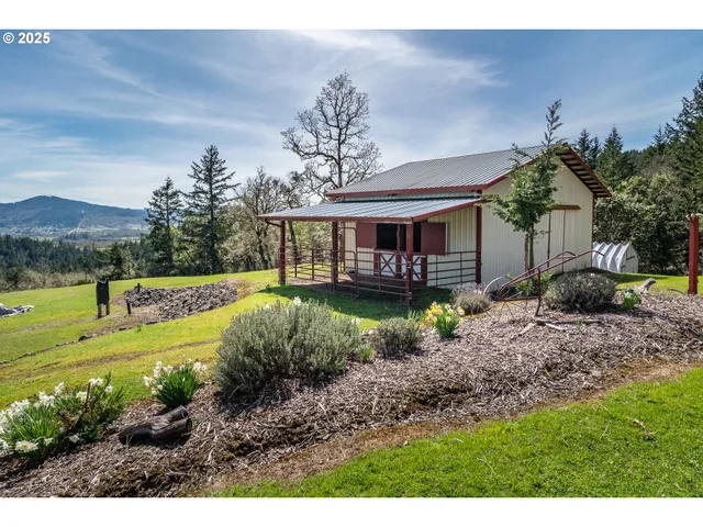 $1,498,000 | 1000 Windy Mountain Lane, Oakland, OR 97462
