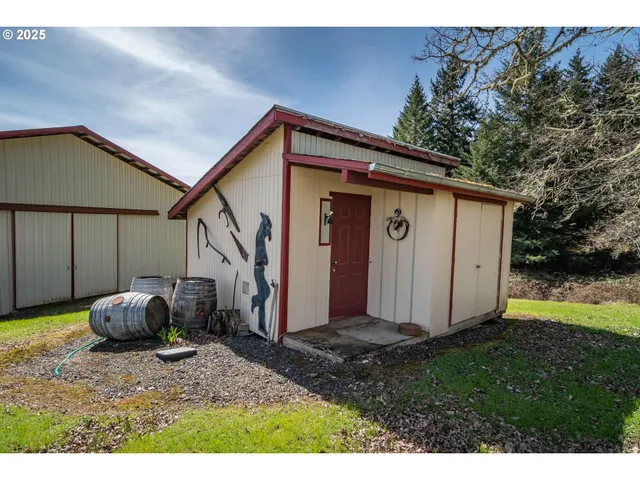 $1,498,000 | 1000 Windy Mountain Lane, Oakland, OR 97462