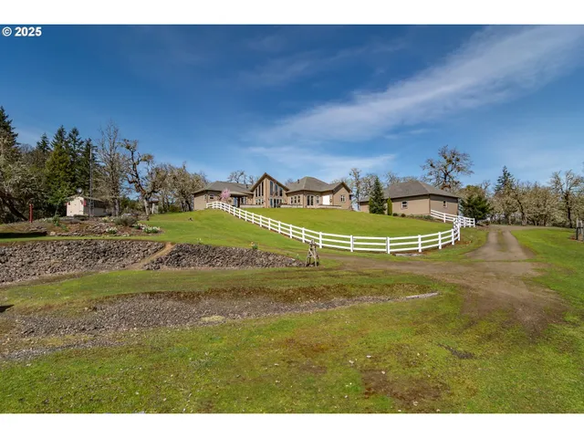 $1,498,000 | 1000 Windy Mountain Lane, Oakland, OR 97462