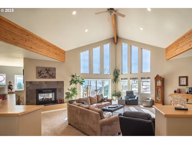 $1,498,000 | 1000 Windy Mountain Lane, Oakland, OR 97462