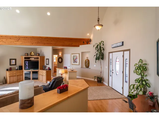 $1,498,000 | 1000 Windy Mountain Lane, Oakland, OR 97462