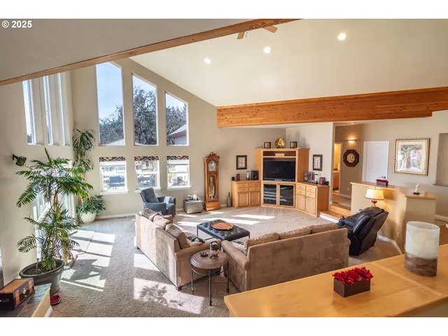 $1,498,000 | 1000 Windy Mountain Lane, Oakland, OR 97462