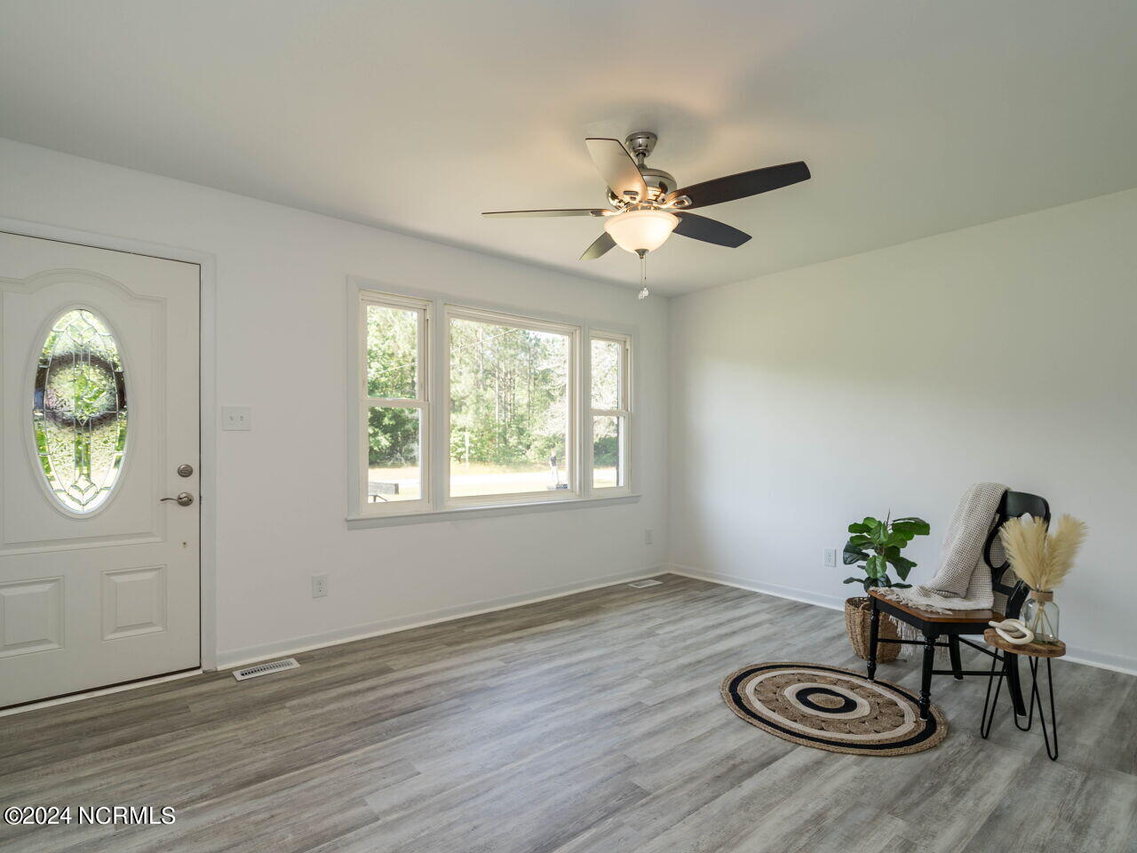 159 Montgomery Heights Road Selma, NC 27576 - Photo 5 of 28 005-1280x960-159-montgomery-heights
