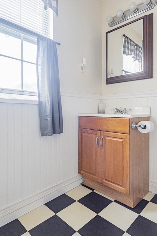 180 Main Street, Unit D80 Bridgewater, MA 02324 - Photo 11 of 16
