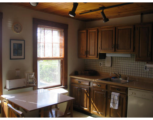 16 Searle Road Boston, MA 02132 - Photo 9 of 12 Gallery Image 9