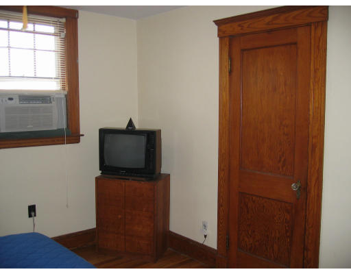 16 Searle Road Boston, MA 02132 - Photo 10 of 12 Gallery Image 10
