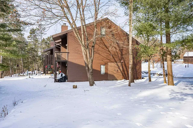 $129,900 | 2 Cedar Street, Unit 2, Wisconsin Dells, WI 53965