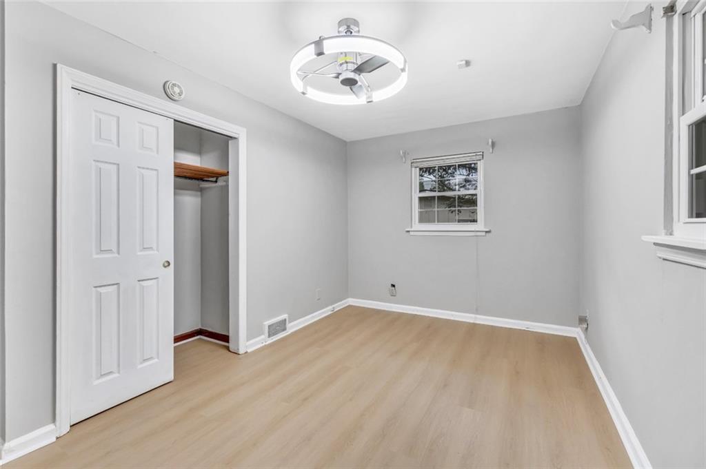 2726 Hollywood Drive Decatur, GA 30033 - Photo 6 of 10 Gallery Image 6