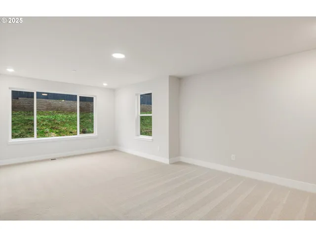 $849,990 | 366 South 87th Avenue, Ridgefield, WA 98642