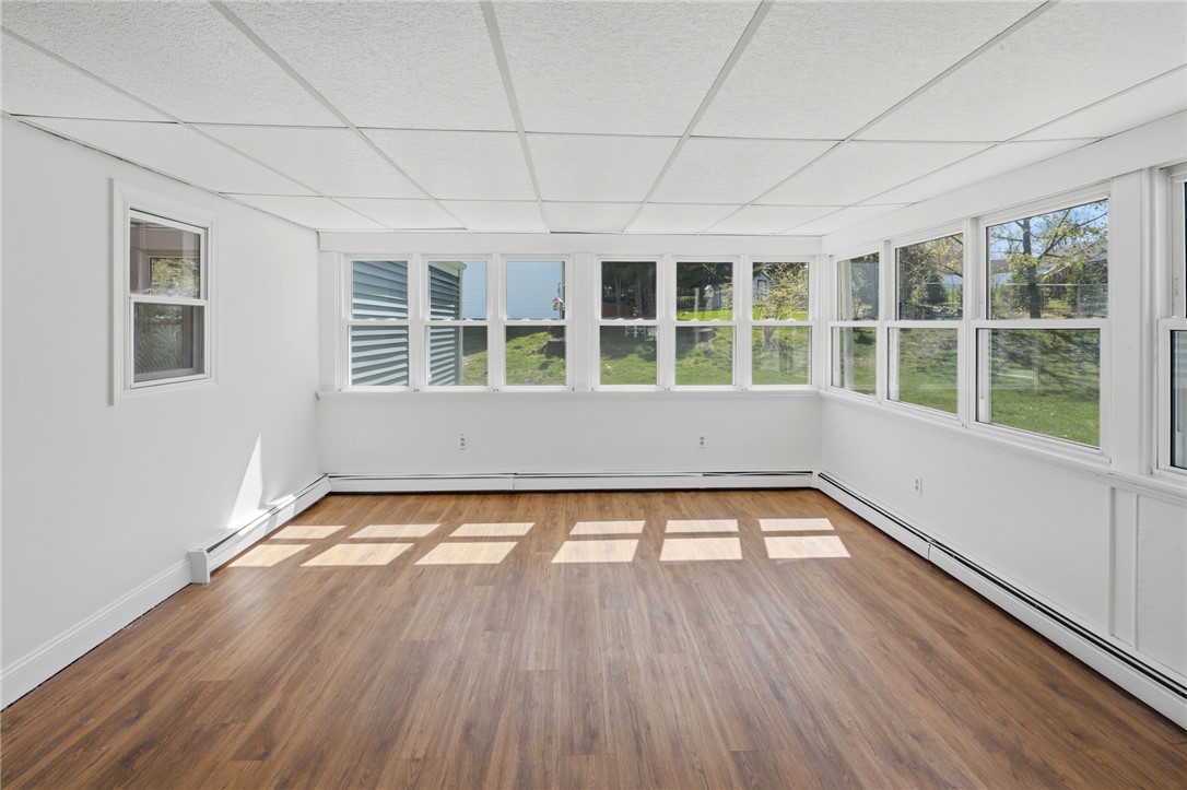 458 River Road Lincoln, RI 02865 - Photo 23 of 37