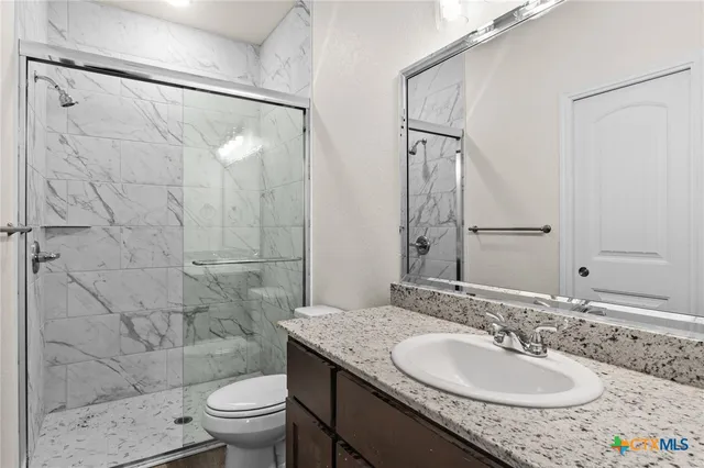 $399,999 | 122 Leon Lane, Copperas Cove, TX 76522