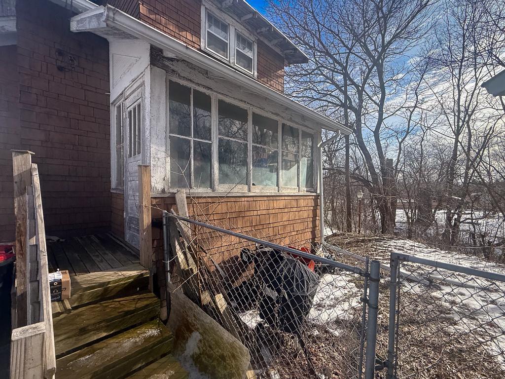 209 Walnut Street Marshall, MN 56258 - Photo 3 of 19