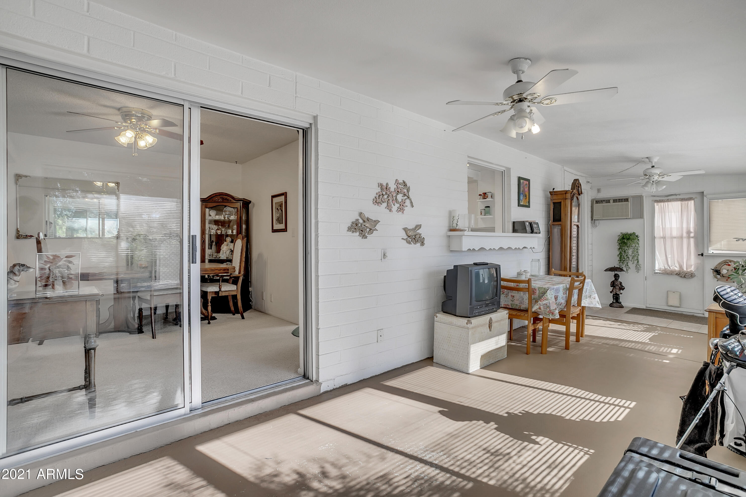 6239 East Decatur Street Mesa, AZ 85205 - Photo 11 of 20 Arizona room with sliding glass door