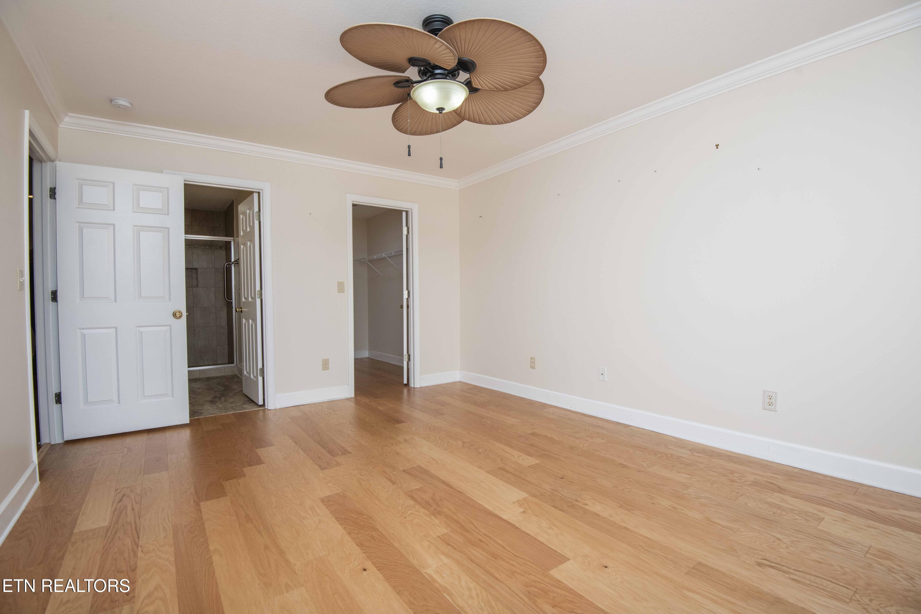 118 Channel Way Clinton, TN 37716 - Photo 21 of 46 master bed 2_1