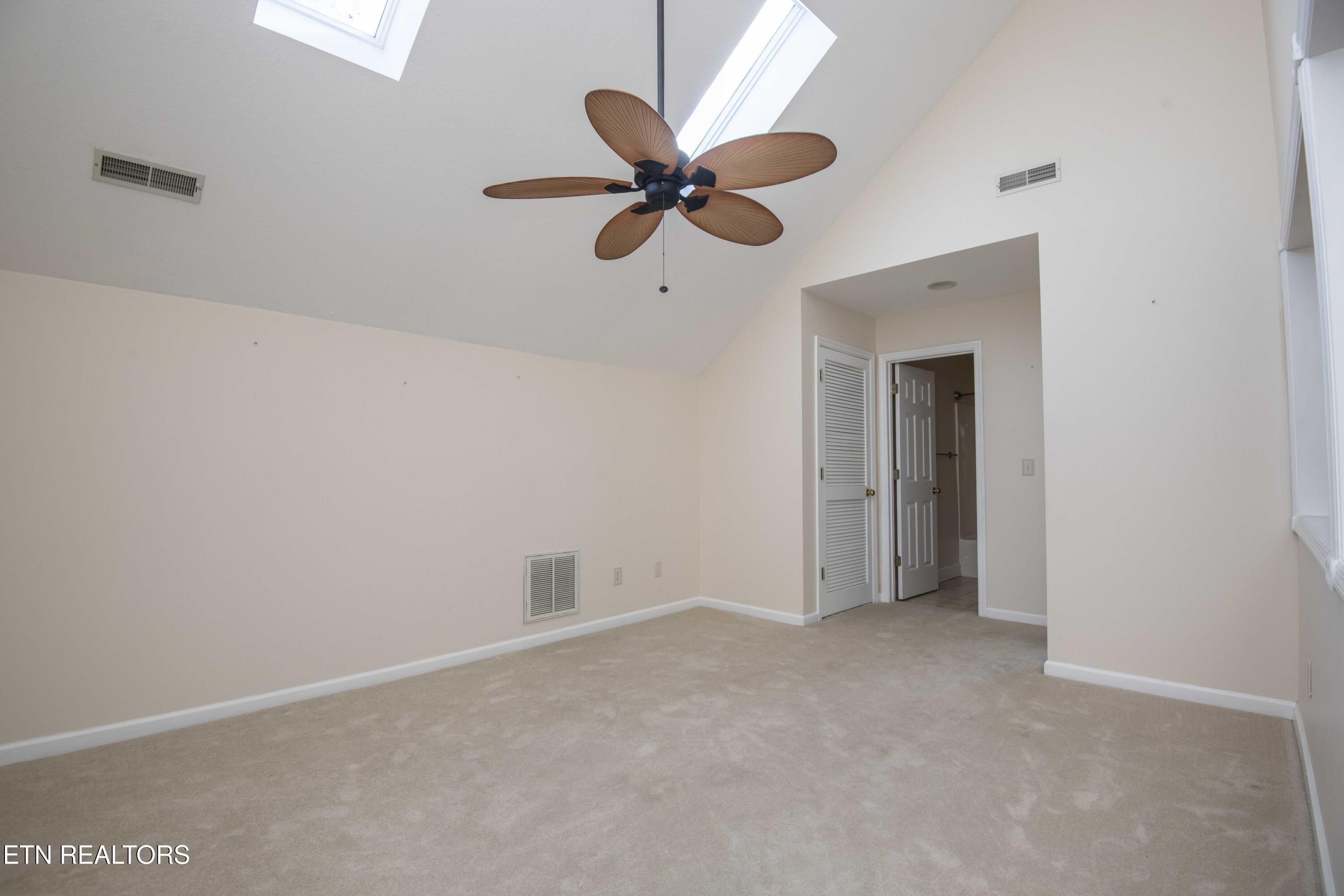 118 Channel Way Clinton, TN 37716 - Photo 35 of 46 loft 3_1