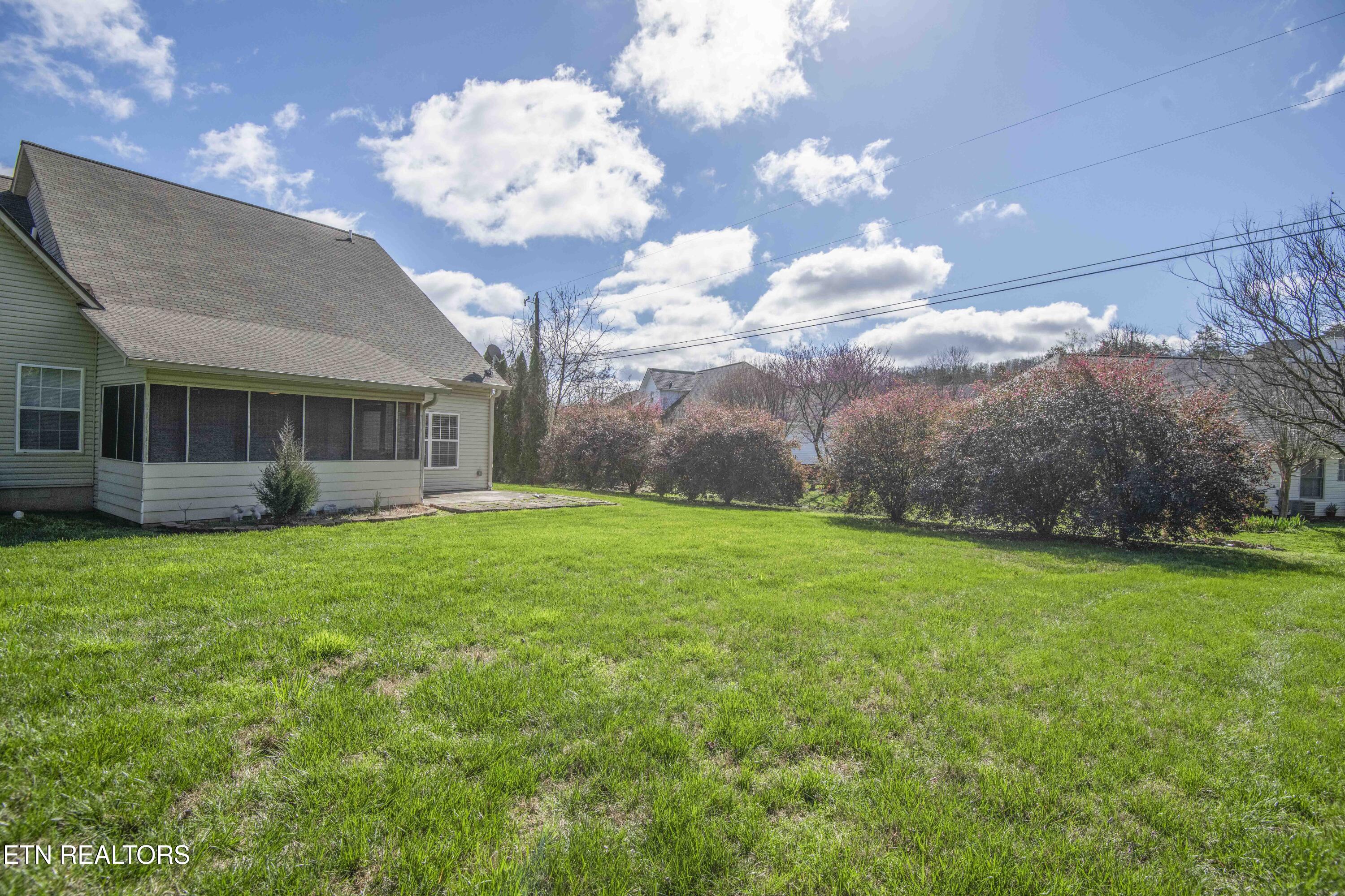 118 Channel Way Clinton, TN 37716 - Photo 41 of 46 yard 1_1