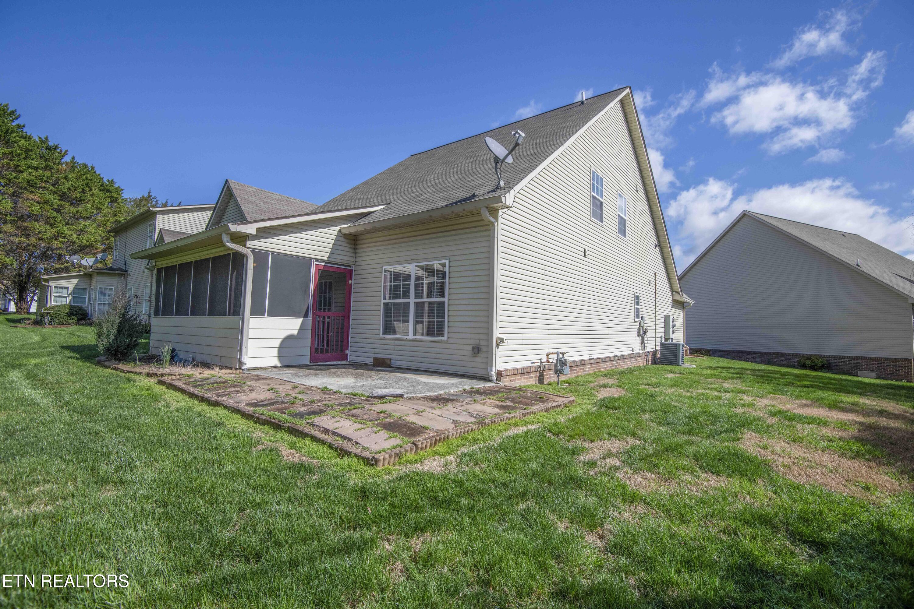 118 Channel Way Clinton, TN 37716 - Photo 44 of 46 yard 4_1