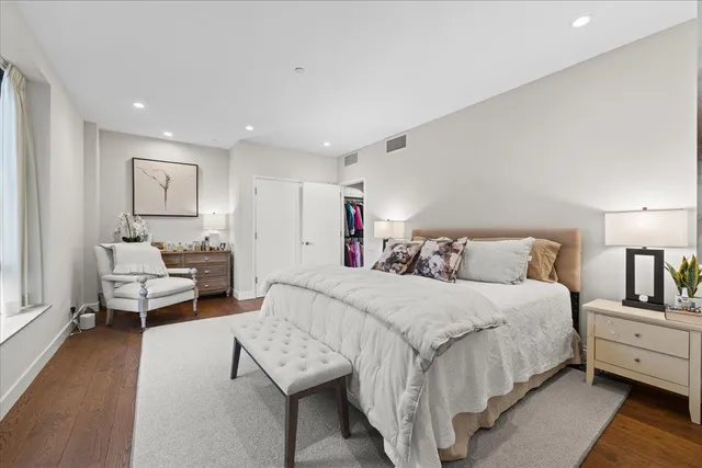 $1,650,000 | 20 West 3rd Avenue, Unit 202, San Mateo, CA 94402