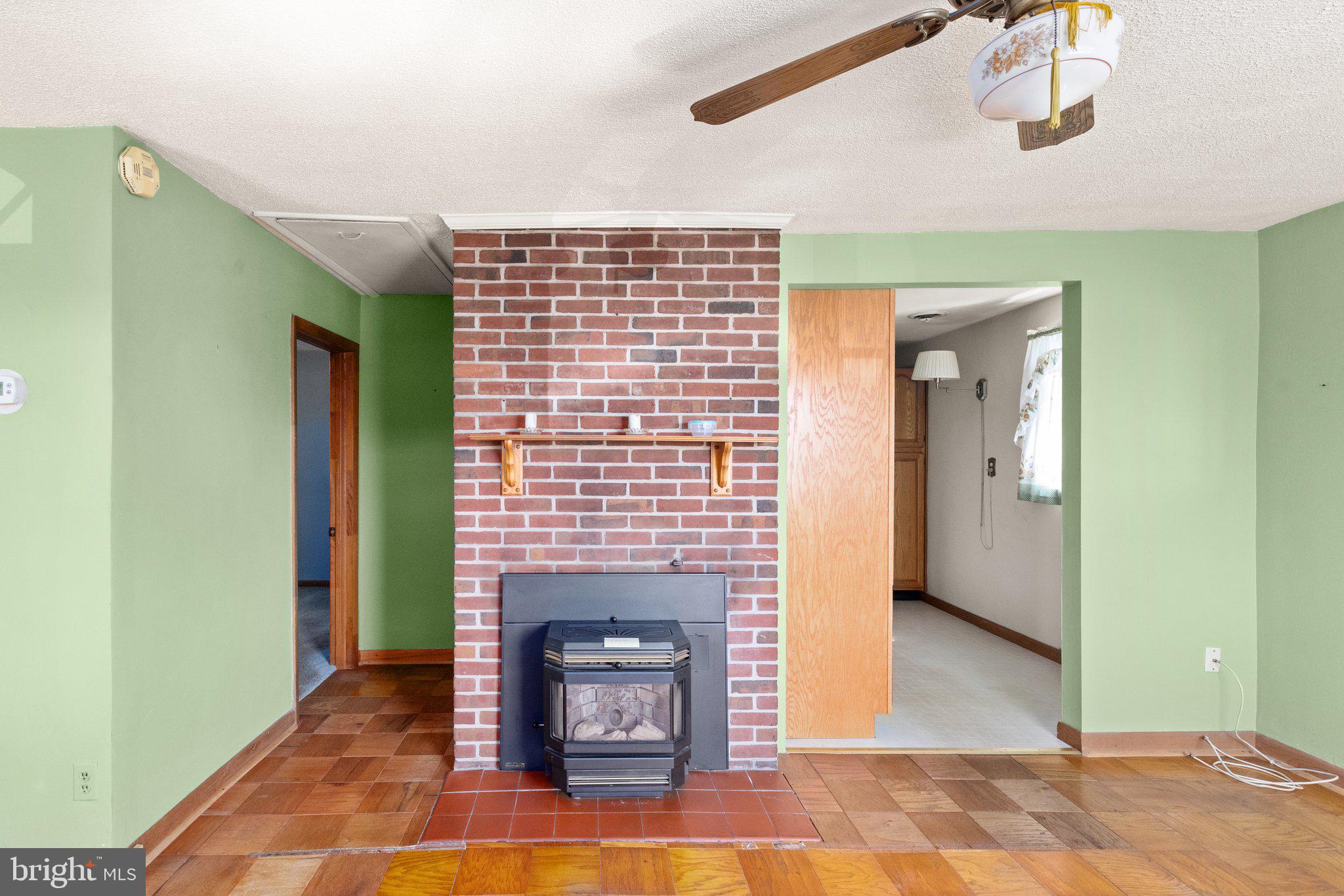 11208 Beach Road White Marsh, MD 21162 - Photo 11 of 31 Gallery Image 11