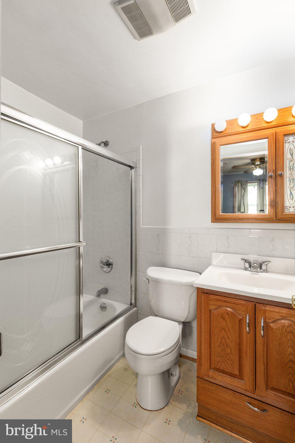11208 Beach Road White Marsh, MD 21162 - Photo 14 of 31 Gallery Image 14