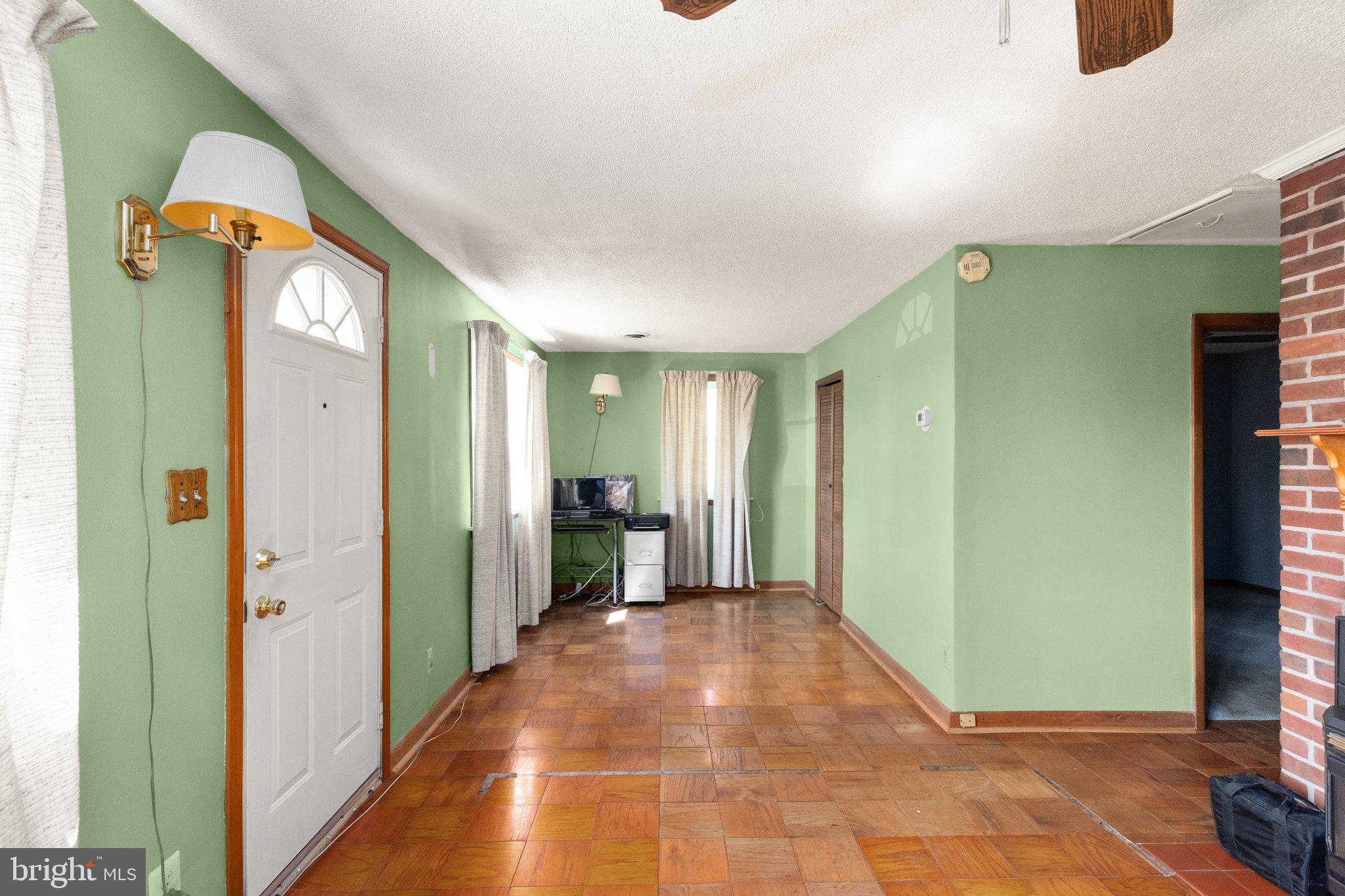 11208 Beach Road White Marsh, MD 21162 - Photo 9 of 31 Gallery Image 9