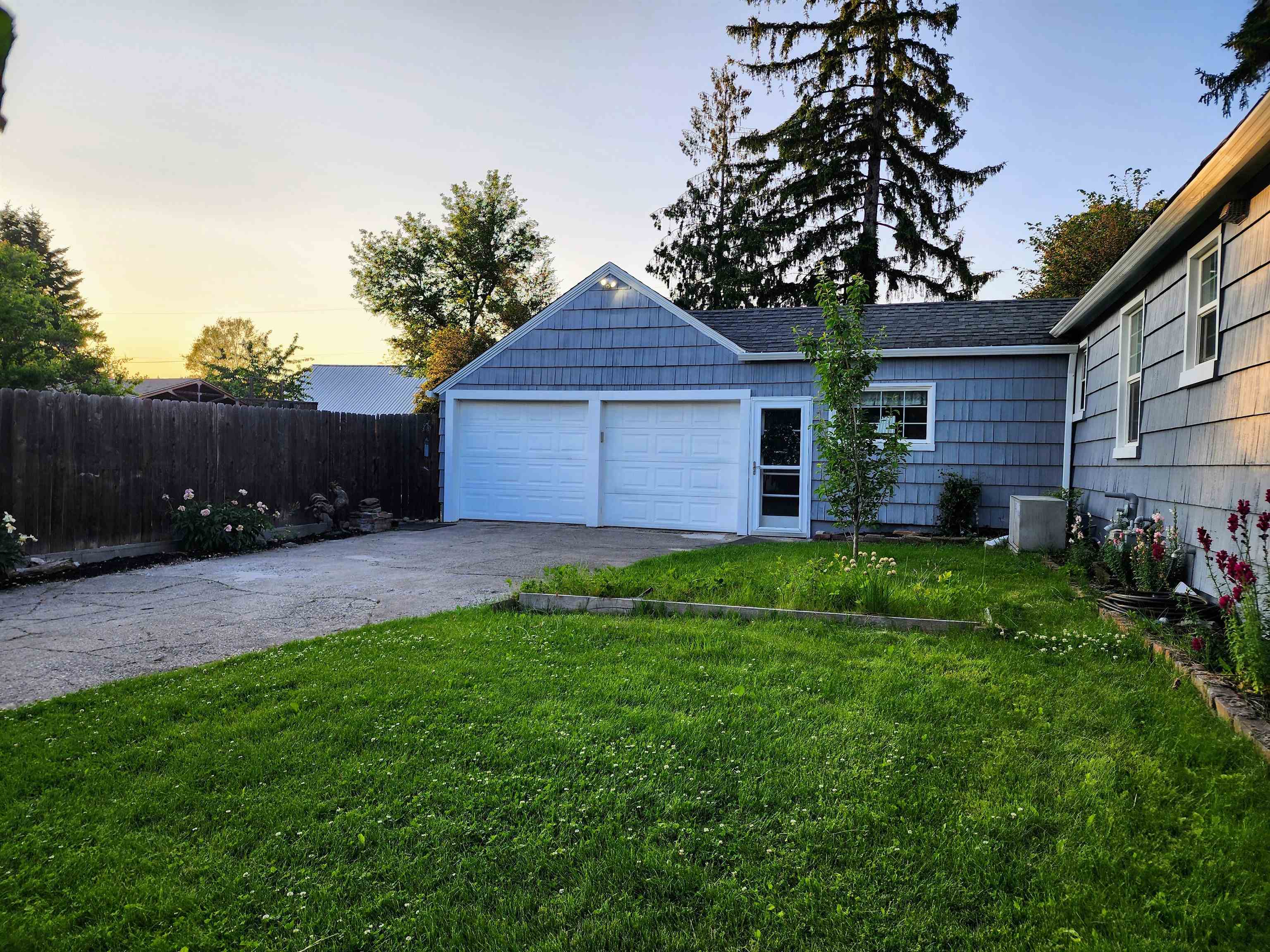 4107 North Bessie Road Spokane, WA 99212 - Photo 8 of 50