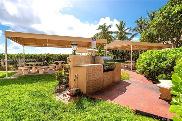 $5,500 | 3505 South Ocean Drive, Unit 312, Hollywood, FL 33019