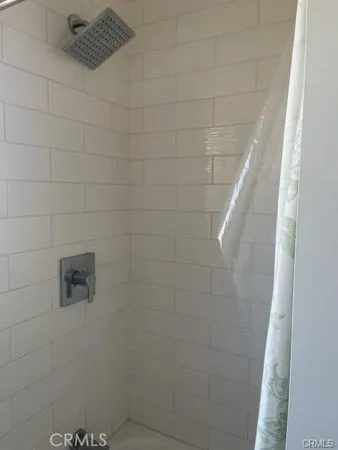 $1,450 | 1809 East 4th Street, Unit 10, Long Beach, CA 90802