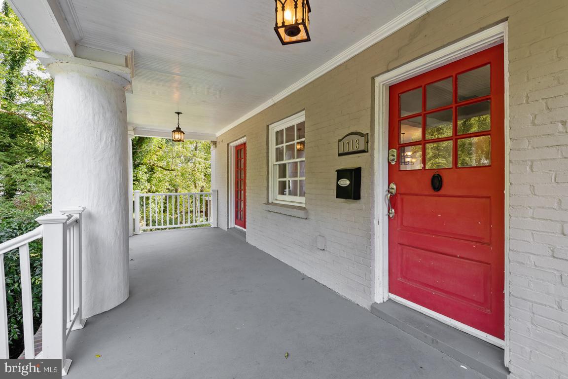 1713 Regent Road Baltimore, MD 21209 - Photo 3 of 25