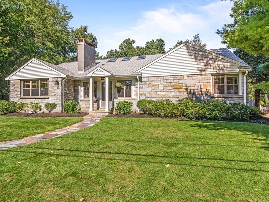 20 Ginn Road Winchester, MA 01890 - Photo 2 of 42 Gallery Image 2
