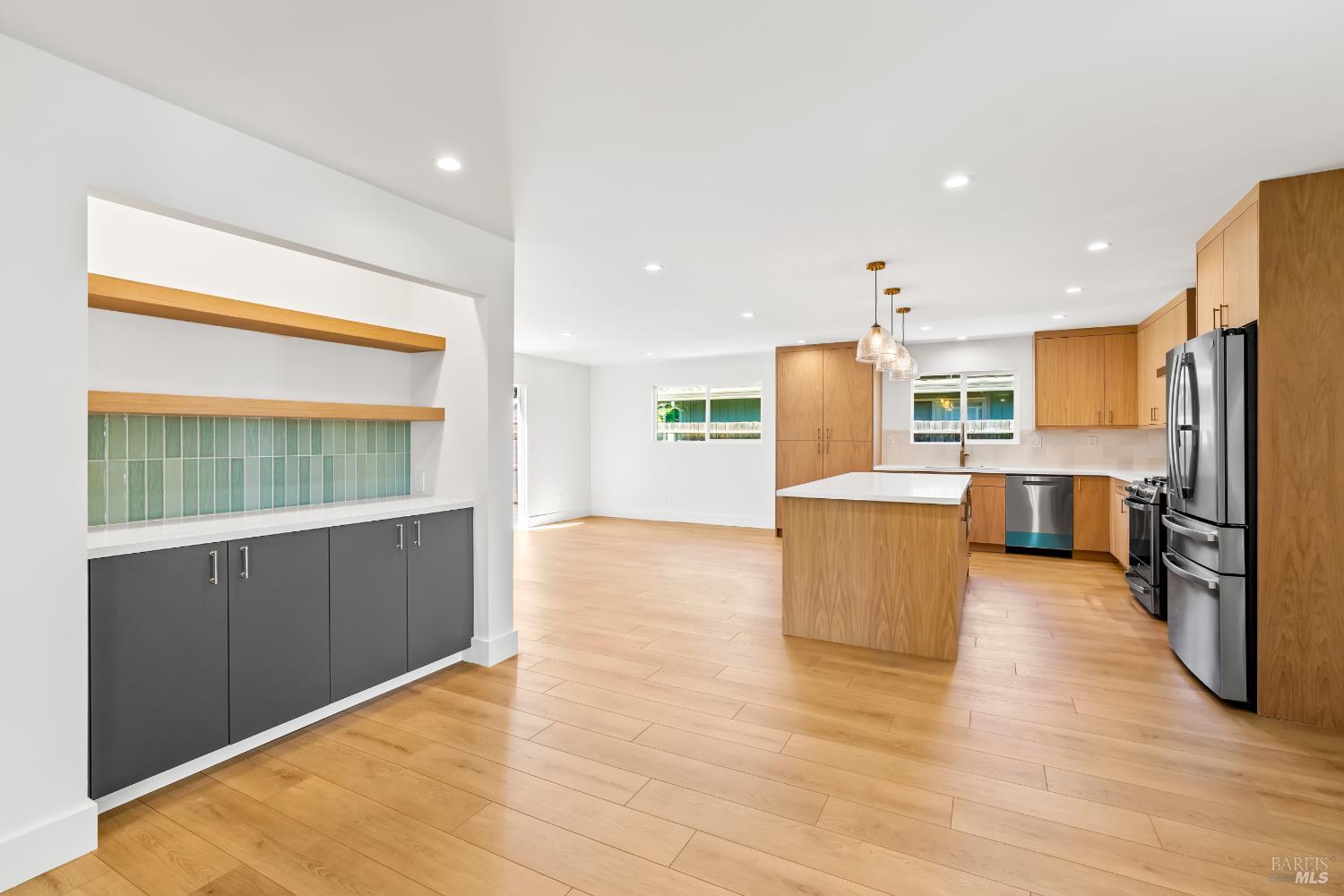 1812 Sansone Drive Santa Rosa, CA 95403 - Photo 13 of 32 Gallery Image 13