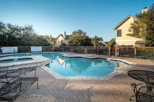$1,600 | 11901 Swearingen Drive, Unit 38G, Austin, TX 78758
