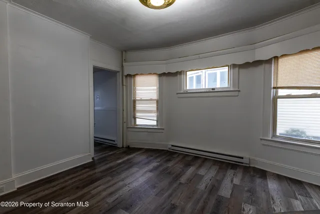 $1,100 | 921-923 Clay Avenue, Unit 1, Scranton, PA 18510