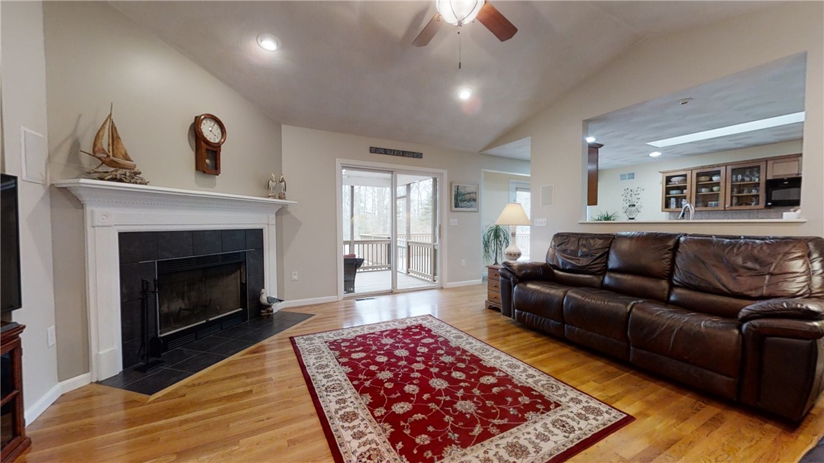 44 Klondike Road Charlestown, RI 02813 - Photo 6 of 27