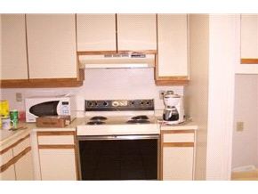 185 Winding Pond Road, Unit 185 Londonderry, NH 03053 - Photo 3 of 9 Gallery Image 3