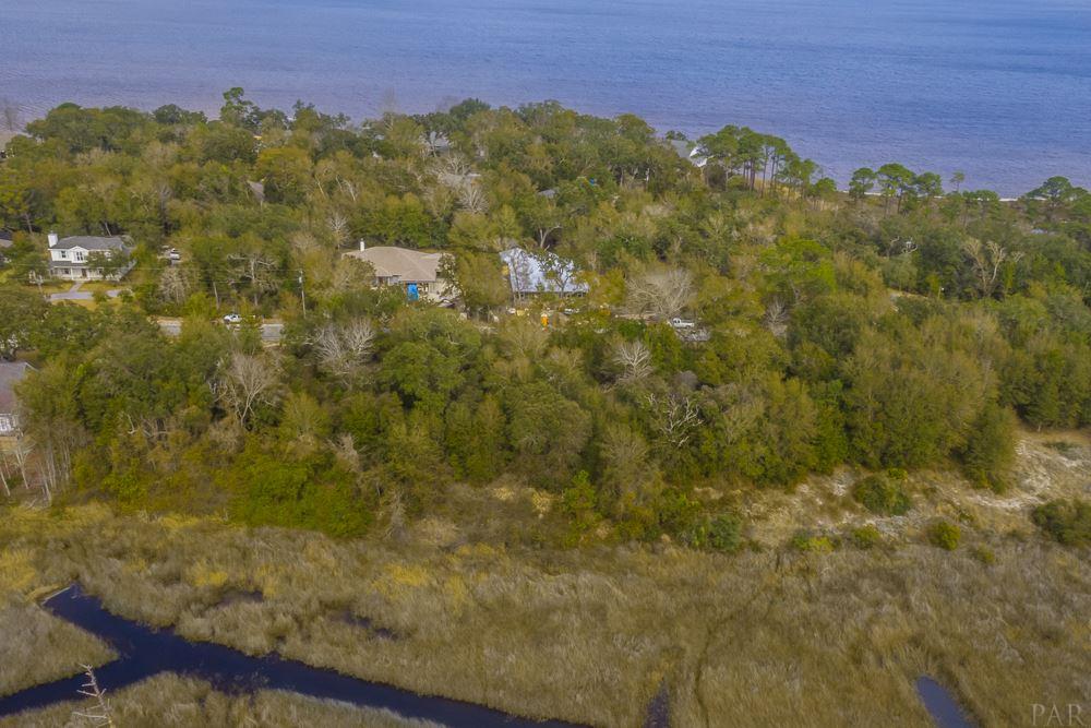 16205 Innerarity Point Road Pensacola, FL 32507 - Photo 4 of 10 Gallery Image 4