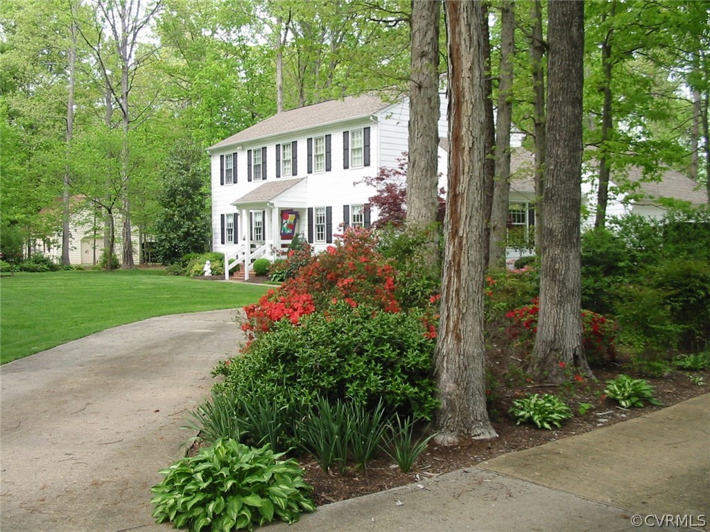 1221 Coalfield Road Midlothian, VA 23114 - Photo 3 of 50
