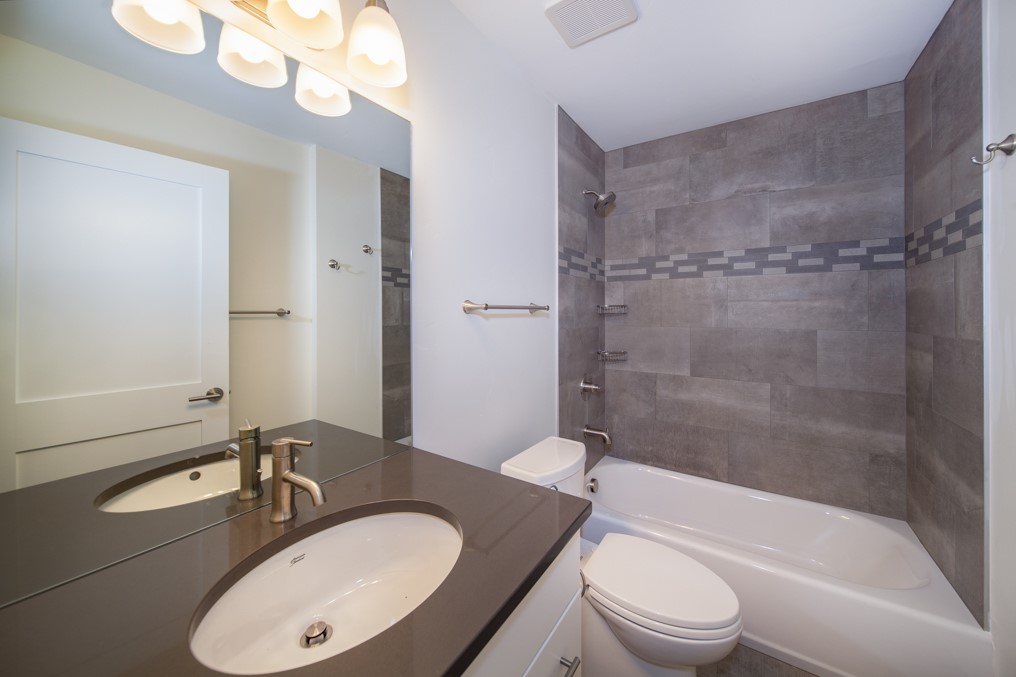 214 South Ridge Street, Unit 5 Breckenridge, CO 80424 - Photo 9 of 16 Second of (2) Full Bathroom remodels. Full bathroom with beautiful tilework. This is the actual photo with no virtual staging.
