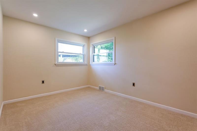 2511 Kane Road Aliquippa, PA 15001 - Photo 15 of 16 Gallery Image 15