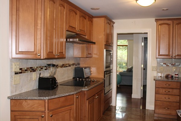 720 Bernardston Road Greenfield, MA 01301 - Photo 11 of 30 Gallery Image 11