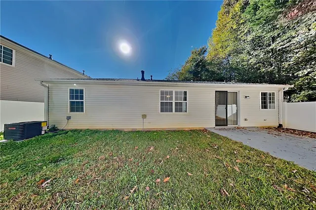 $1,900 | 274 Windcroft Lane Northwest, Acworth, GA 30101