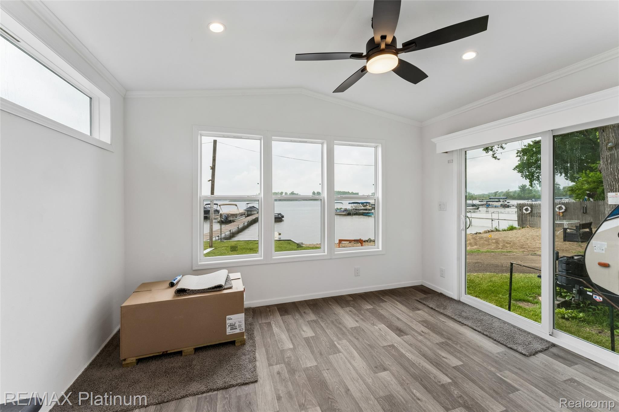 2 Serenity Shore Fenton, MI 48430 - Photo 3 of 22 PLR 2-3.jpg