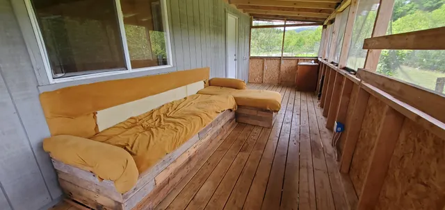 a view of a plant oven