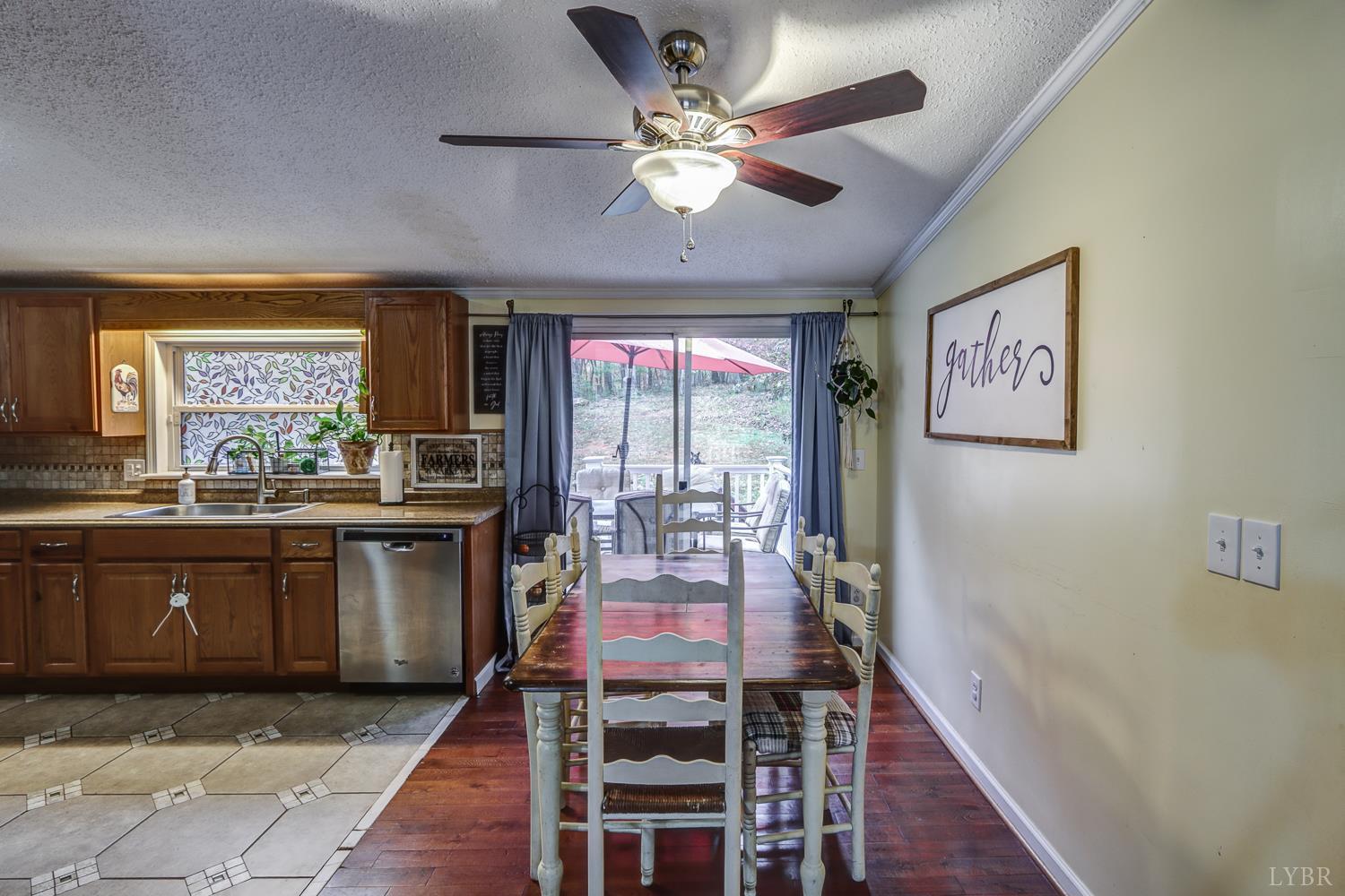 2019 Country Club Road Hurt, VA 24563 - Photo 11 of 39 a very nice looking kitchen with a large window