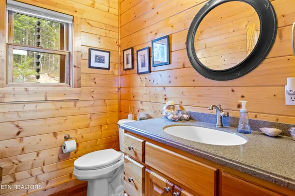 $975,000 | 1184 Fawn Hollow Trail, Townsend, TN 37882