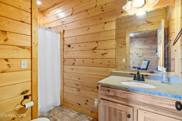 $975,000 | 1184 Fawn Hollow Trail, Townsend, TN 37882