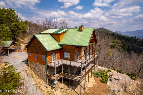 $975,000 | 1184 Fawn Hollow Trail, Townsend, TN 37882