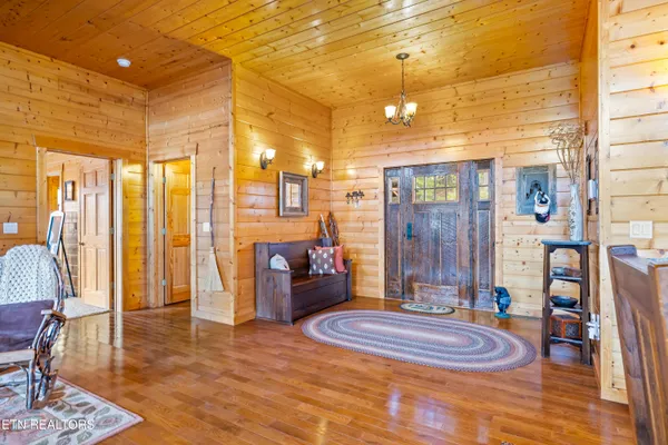 $975,000 | 1184 Fawn Hollow Trail, Townsend, TN 37882