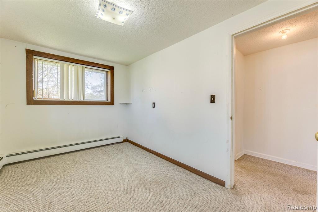 2532 Michigan Road Port Huron, MI 48060 - Photo 14 of 24